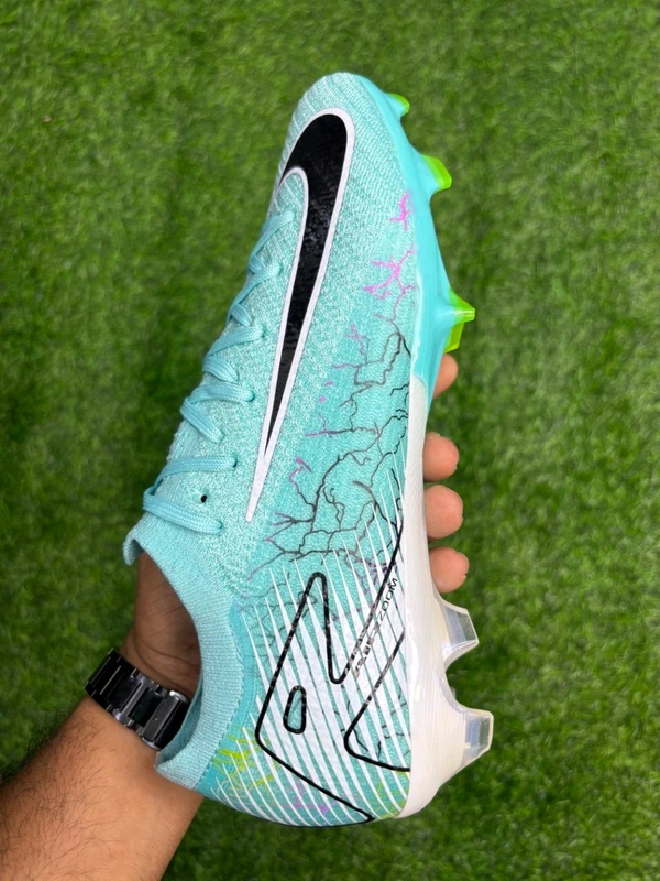 Mercurial Vapor 16 Sky Blue FG Low-top With Lace - 7.5