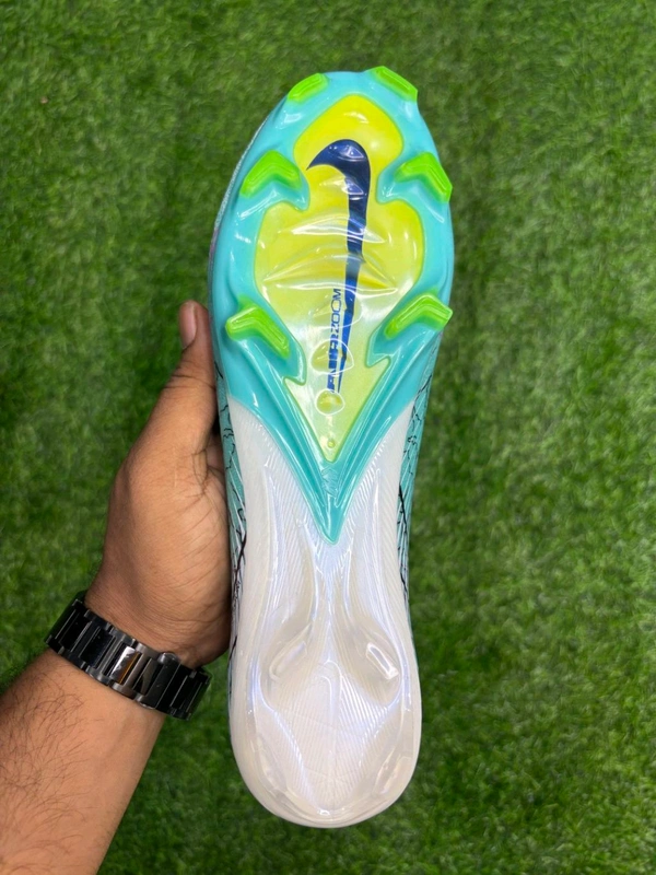 Mercurial Vapor 16 Sky Blue FG Low-top With Lace - 7.5