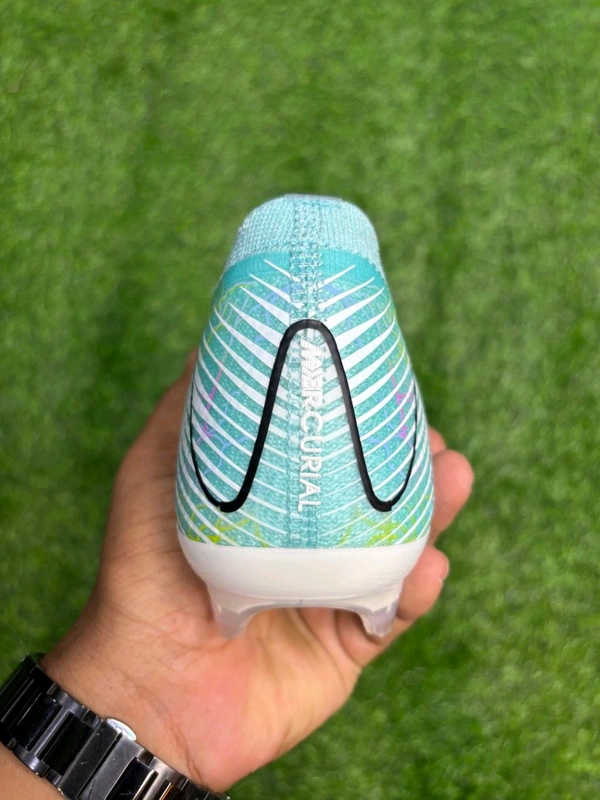 Mercurial Vapor 16 Sky Blue FG Low-top With Lace - 7.5