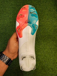 Mercurial Vapor Elite 13 White Colour High Ankle With Less - 7.5