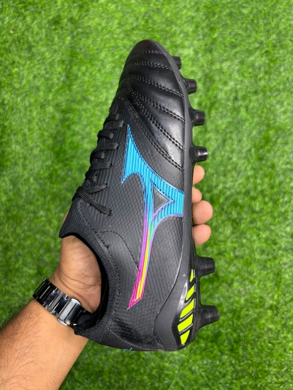 Mizuno Neo Black Colour Low-top FG With Lace - 9