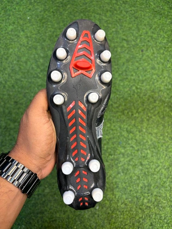 Mizuno Neo Black Colour With Less - 6