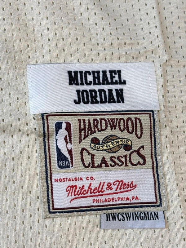 NBA Chicago Bulls White Colour - Jordan 23 - L