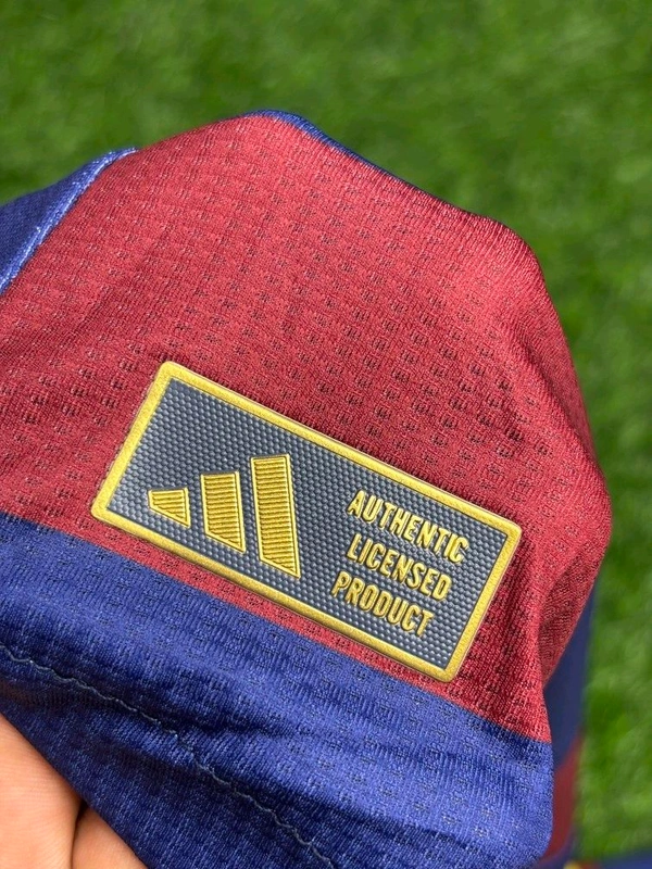 Newcastle United 24/25 Away Player Edition - XL