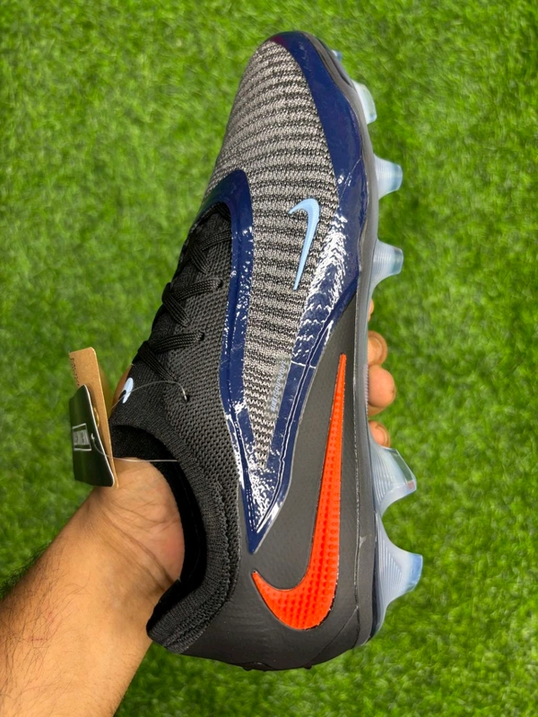 Phantom 6 Luna III Elite Black FG With Lace - 8.5