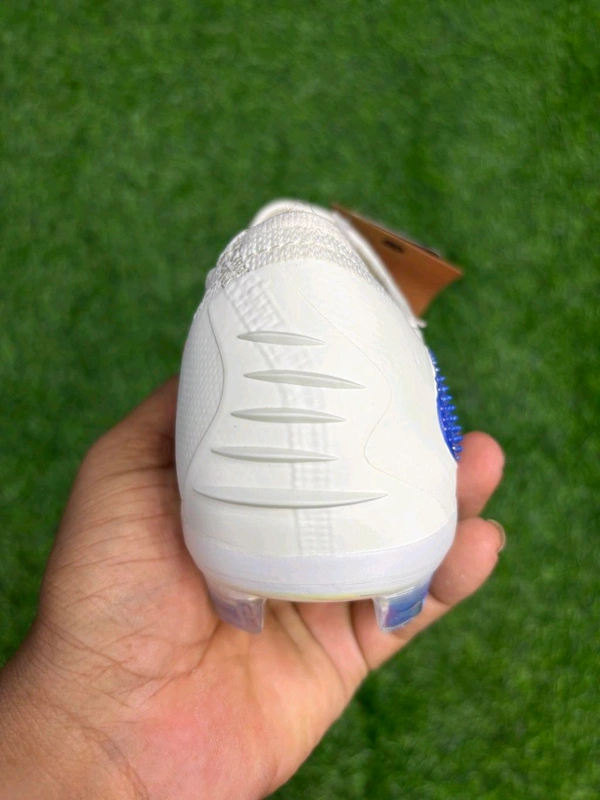 Phantom 6 Luna III Elite Red White FG With Lace - 6