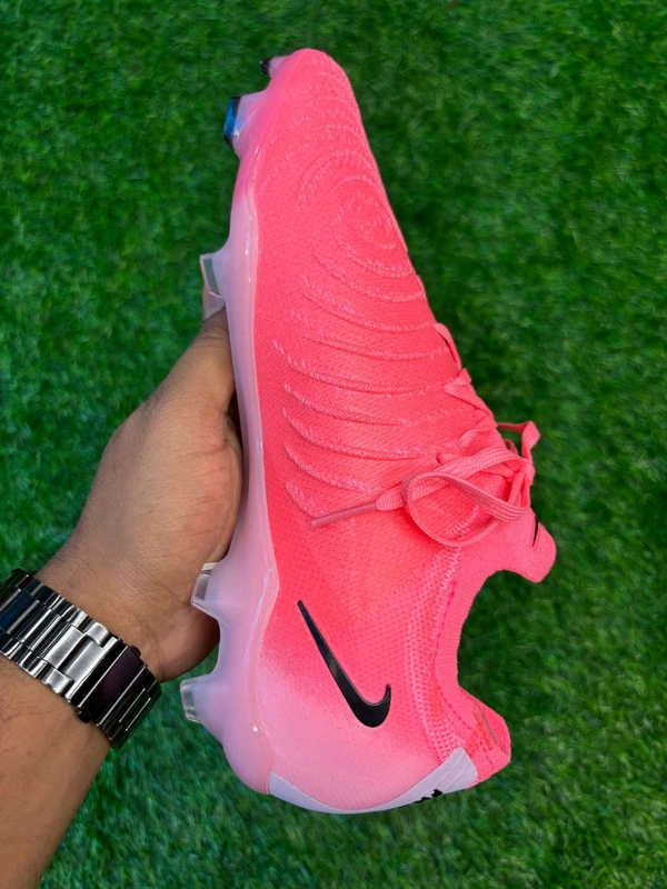 Phantom GX 2 Elite Low Top Pink Colour FG - 7.5