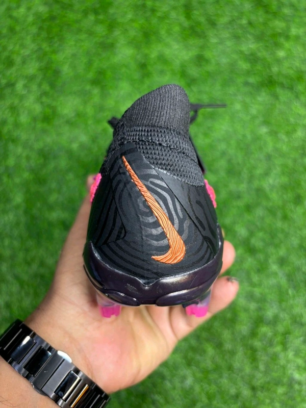 PhantomGX Elite Low-top Pink Black Colour FG With Lace - 7.5