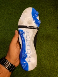 Predator Elite Foldover Black Blue Colour FG - 9.5