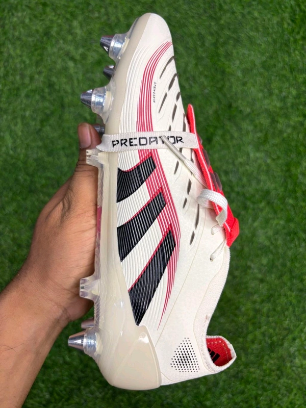 Predator Foldover Elite Cream Colour SG With Lace(Metal Changer) - 6.5