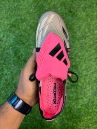 Predator Foldover Elite Grey And Pink FG - 8