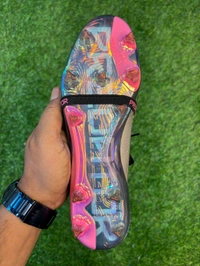 Predator Foldover Elite Grey And Pink FG - 8