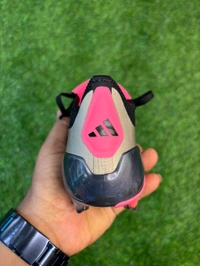 Predator Foldover Elite Grey And Pink FG - 8