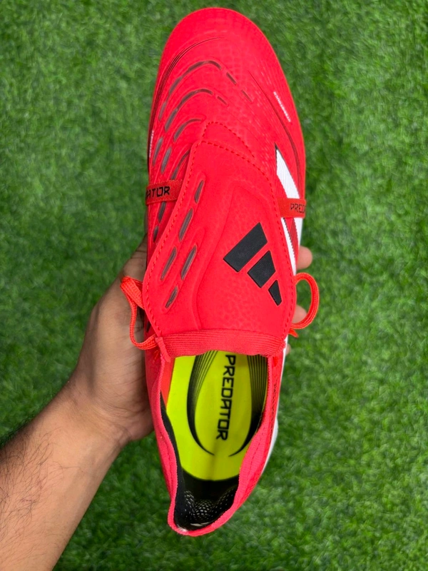 Predator Foldover Elite Red SG With Lace(Metal Changer) - 7.5