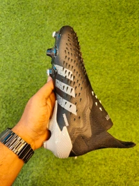 Predator Freak High-Top Without Lace Black Colour - 6.5