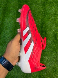 Predator Pro Red FG With Lace - 7.5