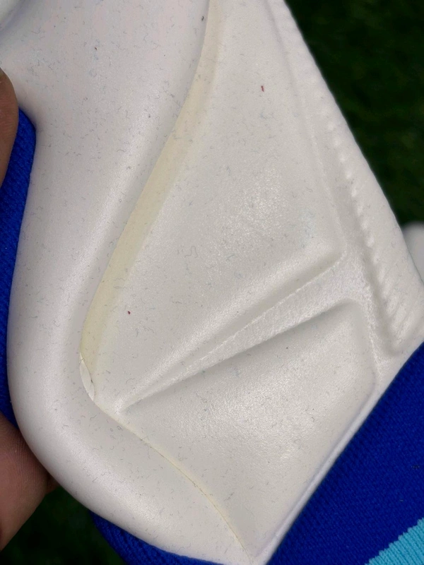 Predator White And Blue GK Gloves - 9