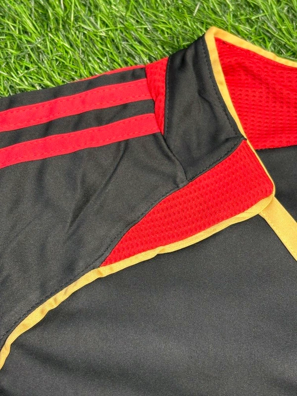 Retro AC Milan 2006-07 3rd Kit Half Sleeve - S