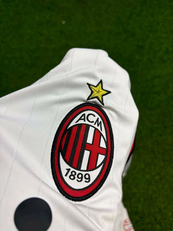 Retro Ac Milan 2006-07 Away Long Sleeve Jersey - S