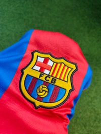 Retro Barcelona 2004-05 Home Jersey - S