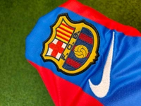 Retro Barcelona Home 2001-02 Half Sleeve - M