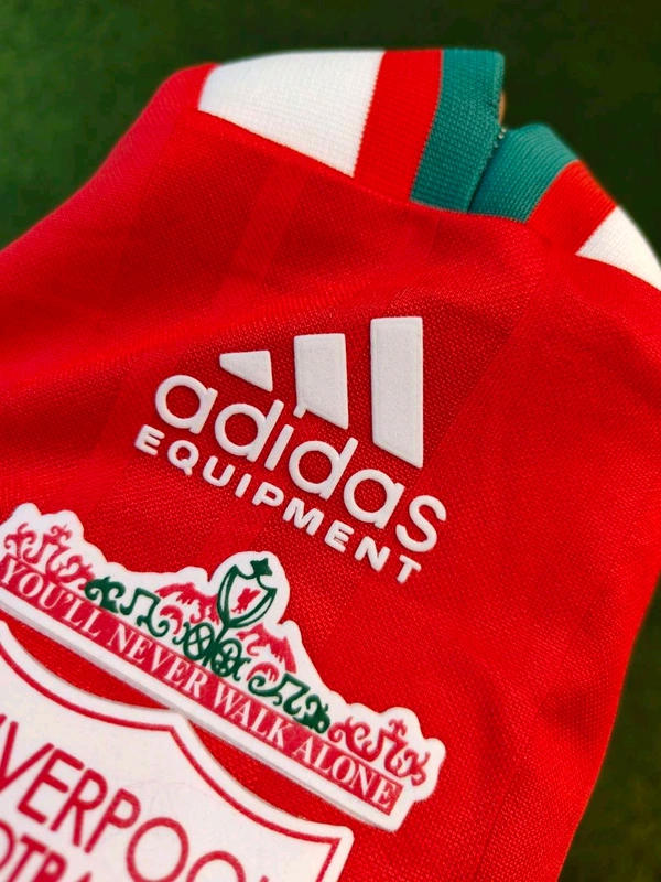 Retro Liverpool 1993-94 Home Jersey - M