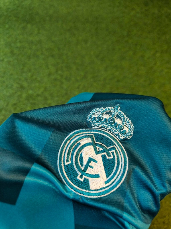 Retro Madrid 17/18 Bycycle Kick Half Sleeve Jersey - XXL