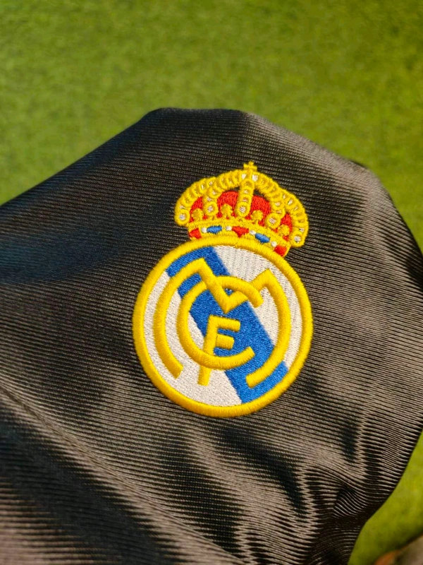 Retro Madrid 1998-99 Away Jersey - S