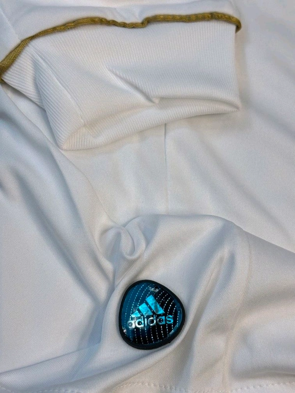 Retro Madrid 2011-12 Home Kit bwin Full Sleeve - XXL