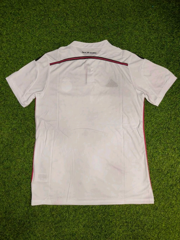 Retro Madrid 2014-15 Home Jersey - S