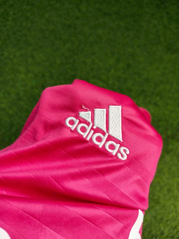 Retro Madrid 2014-15 Pink Long Sleeve Away Kit - M