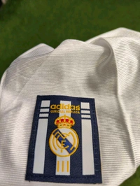 Retro Madrid Home 1999-2000 Half Sleeve - L