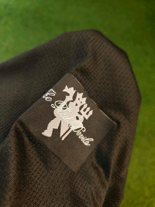 Retro Manchester United 2008 Away Full Sleeve - M