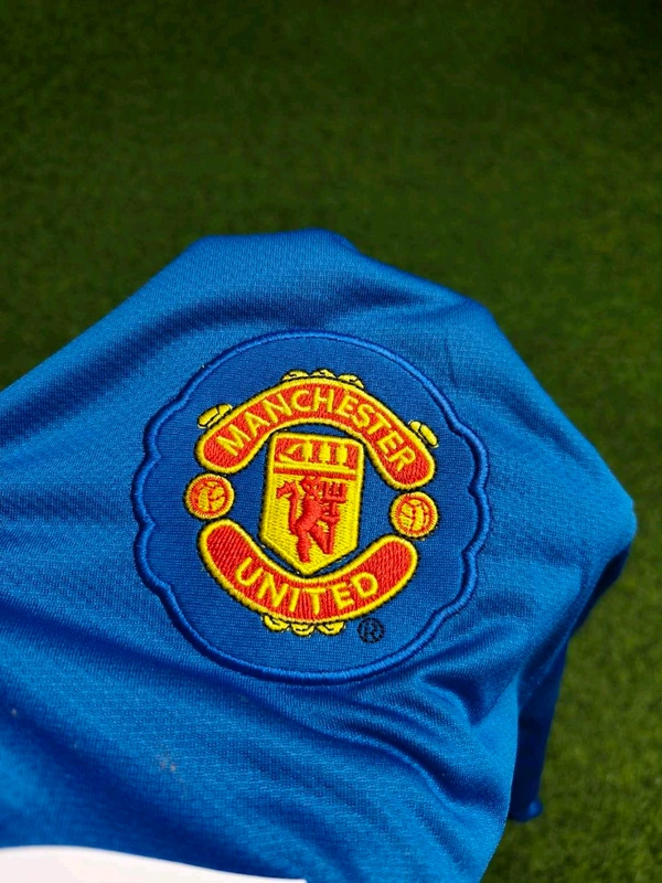 Retro Manchester United 2008-09 3rd Jersey - XL