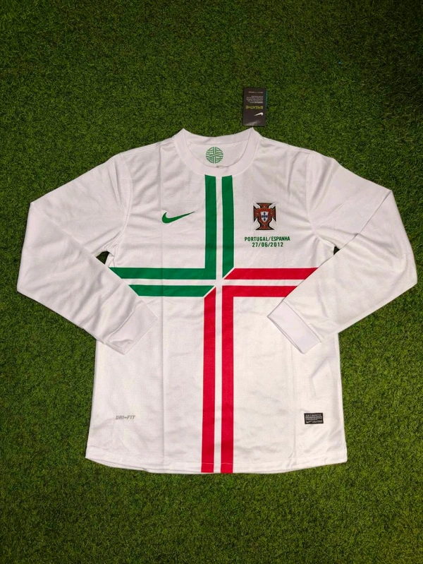 Retro Portugal 2012 Away Full Sleeve Jersey - M