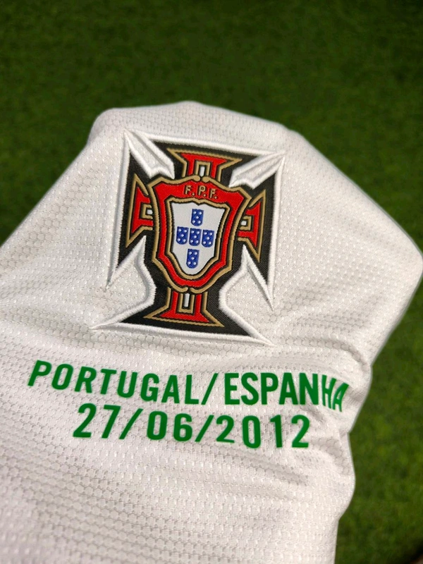 Retro Portugal 2012 Away Full Sleeve Jersey - M