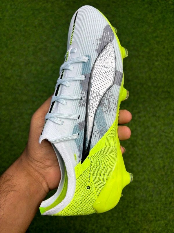 Ultra Grey And Green Colour With Less - 7.5