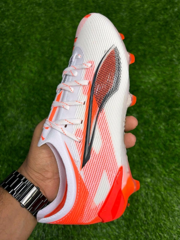 Ultra Ultimate White And Orange FG With Lace - 7.5
