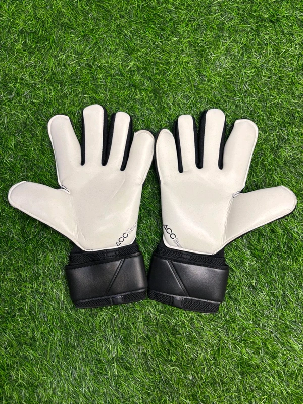 Vapor Grip 3 Black & White Premium Match Gloves - 9