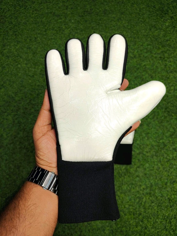 Vapor Grip 3 Dynamic Fit Goalkeeper Gloves Black - 9
