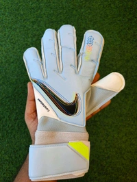 Vapor Grip 3 Goalkeeper Sky Blue Colour Match Gloves - 9
