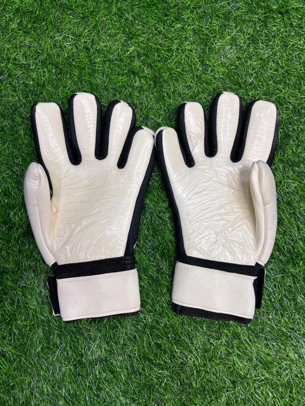 Vapor Grip 3 White Premium Match Goalkeeper Gloves - 10