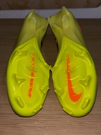 Mercurial Vapor 16 Max Voltage FG Low-top With Lace - 3