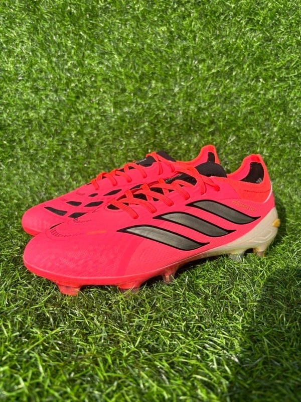 Predator Elite Red Colour Low-top FG With Lace - 9.5