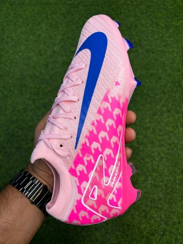 Mercurial Vapor 16 Pink low-top FG With Lace - 5.5