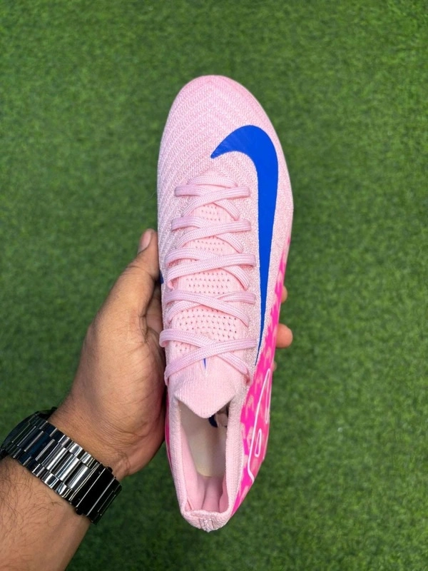 Mercurial Vapor 16 Pink low-top FG With Lace - 5.5