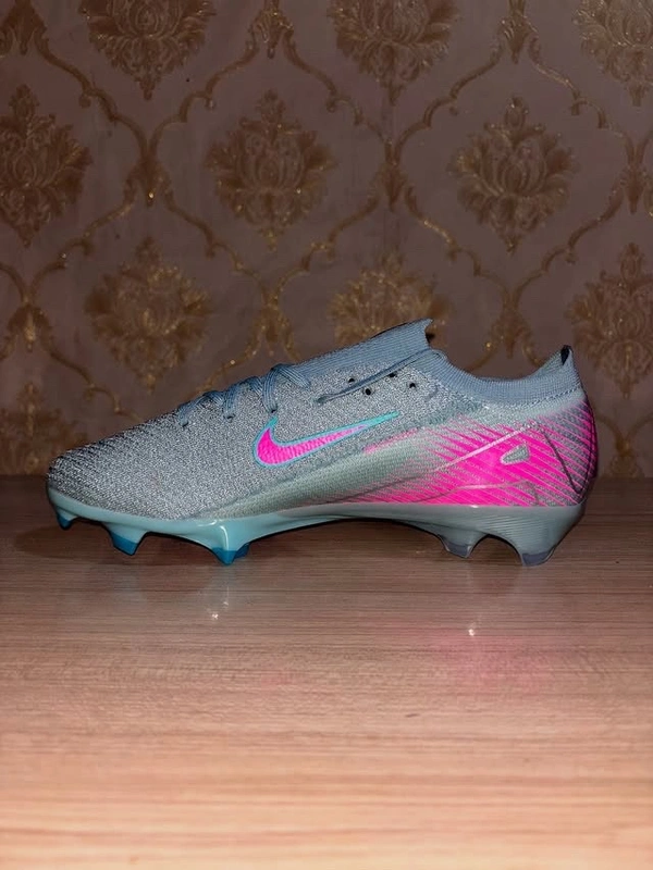 Mercurial Vapor 16 Prism Grey And Pink Low Top FG - 5.5