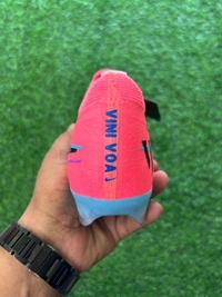 Mercurial Vapor 16 Vini Voa Piink Colour Low-Top FG With Lace VINI JR Edition - 5.5