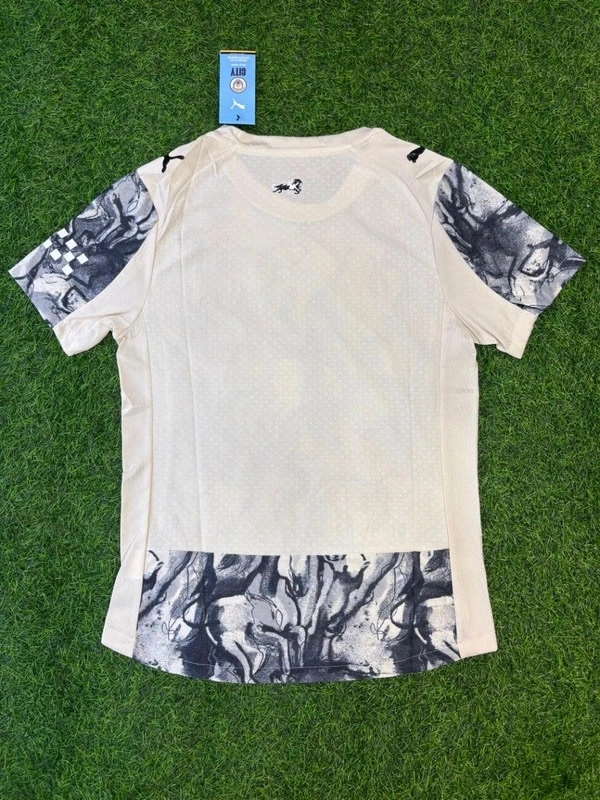 Manchester City 25/26 Horse Special Kit Player Edition - S