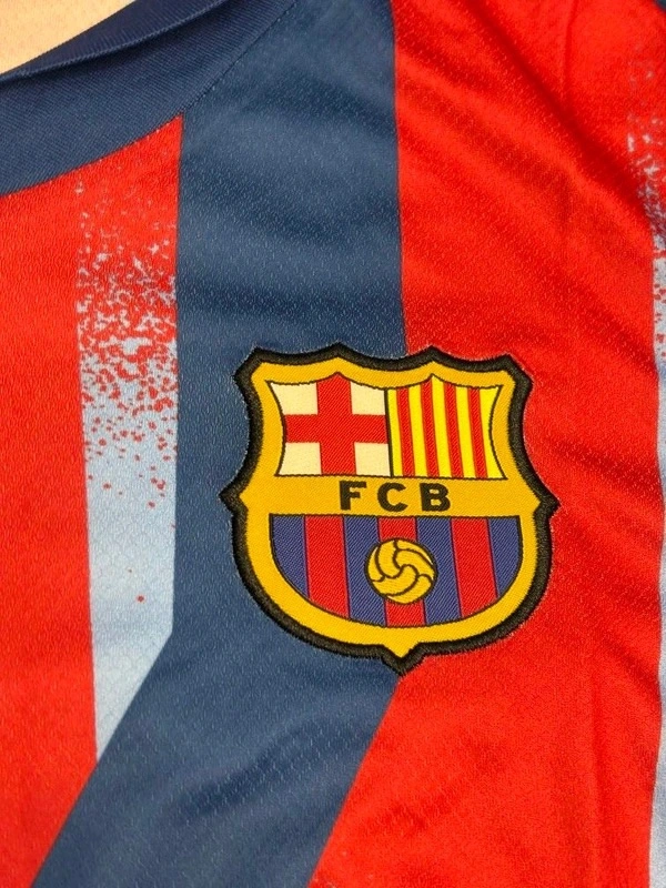FC Barcelona 25/26 Clasico 4th Kit Fan Edition With Short - M